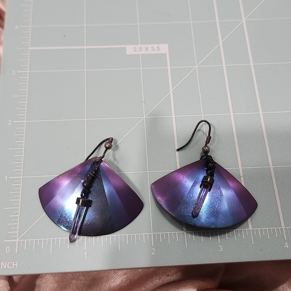 Purple And Blue Niobium Fan-Shaped Earrings With Crystal Oblisks